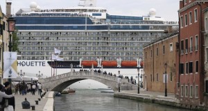 venice-cruise-ship