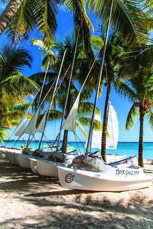 Centara Grand Azuri Resort Spa Mauritius Beach Actitity