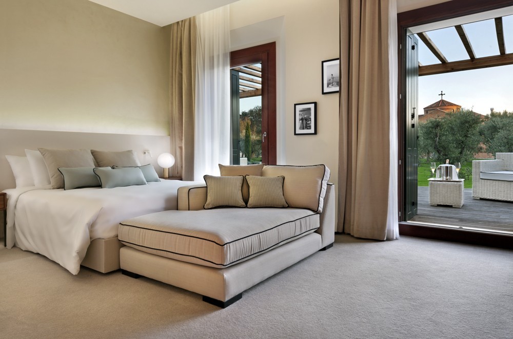 Marriott Rewards The Ritz Carlton And Starwood Preferred Members Now Earn On Average 20 Percent More Points Per Dollar Spent And Have Their Elite Status Recognized Consistently At Every Hotel As They Indulge In