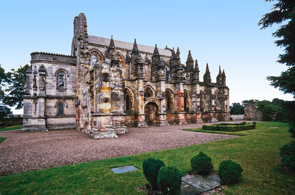 Blue Monday campaign promotes round-the-clock travel experiences in UK 1 Edinburgh