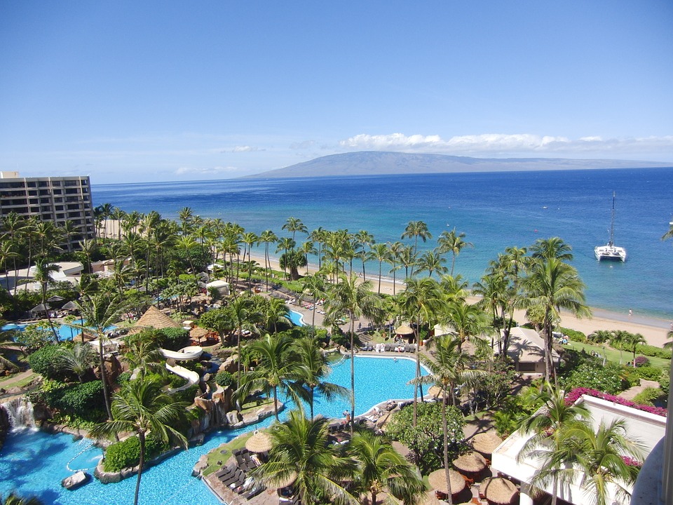 American to Introduce Routes to the Caribbean and Hawaii 1 beach 174561 960 720