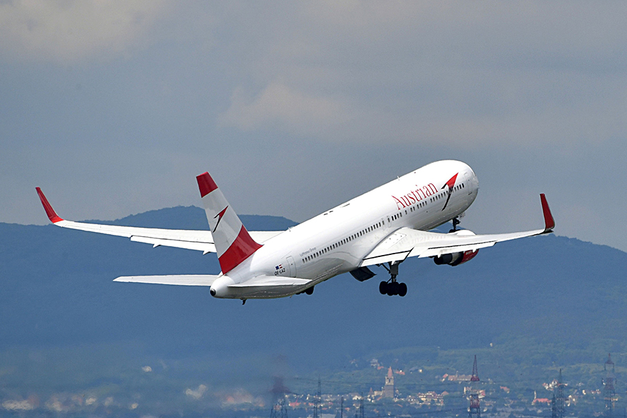 02 austrianairlines b767 austrianairlines