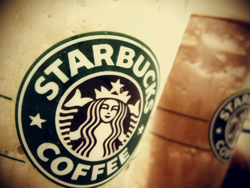 “We proudly serve Starbucks” – new on board AIDAprima