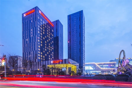Hilton opens fourth hotel in Ningbo 1
