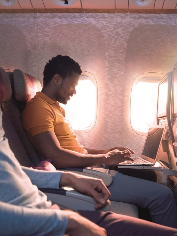Emirates’ US-bound Passengers to Have Wi-Fi, Mobile Connectivity and Live TV
