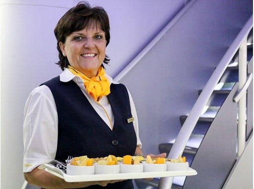 Lufthansa Group to hire more than 8000 new employees in 2018 1 lufthansa 1