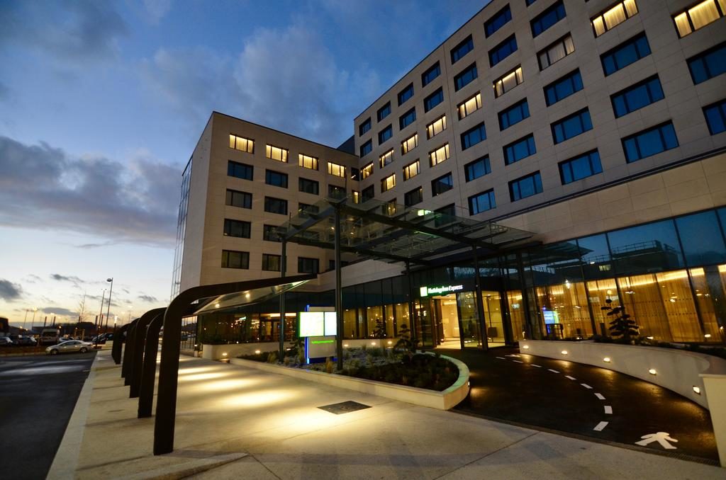 Holiday Inn Express Paris CDG Airport