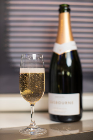 British Airways To Improve Its Range Of Champagnes And English Sparkling Wines