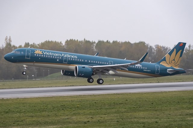 Vietnam Airlines