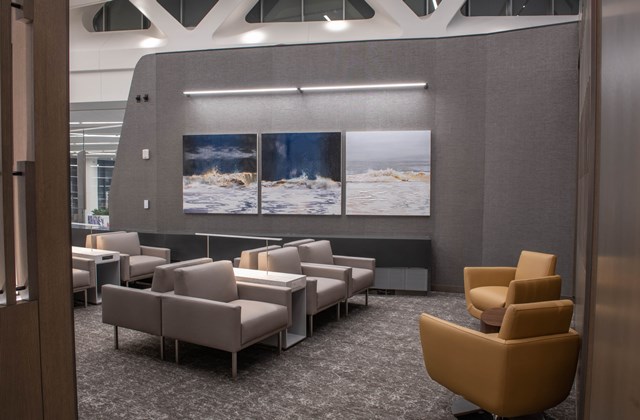 Air Canada's Latest Maple Leaf Lounge Opens in New York-LaGuardia Airport 1 Air Canada Maple Leaf Lounge