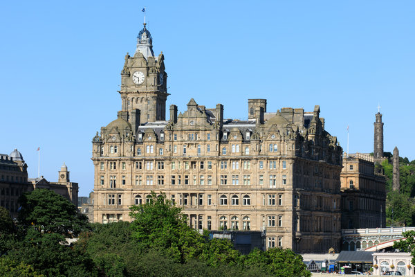 The Balmoral Offers Series of Winter Experiences 1 Low BAL 87252377 RFH The Balmoral Facade 5530 Jul 17