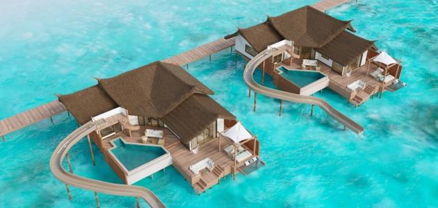 jumeirah vittaveli infinity pool ocean villa with sllide hero