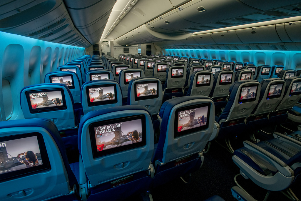 Delta the Only U.S. Airline to Block Middle Seats