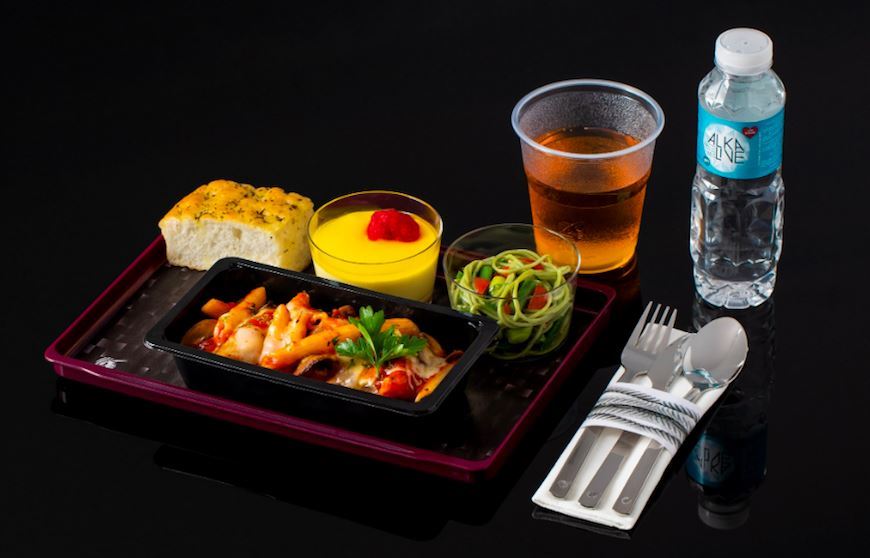 Qatar Airways Launches New Economy Onboard Menu 1 Qatar Airways