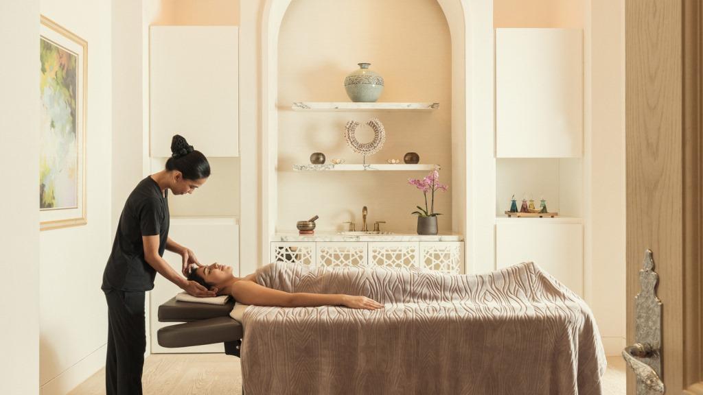Four Seasons Hotel Bahrain Bay Introduces French Skincare Brand Anne Semonin