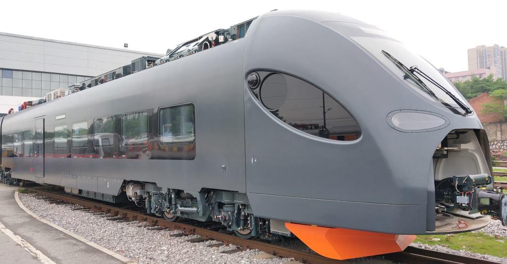 The New Leo Express Train Sirius to Arrive in Europe
