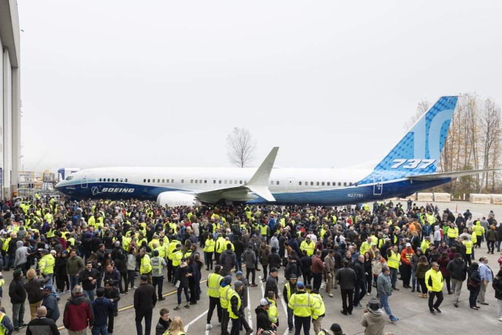 Boeing 737 MAX 10 Makes Its Debut