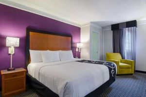 Hotels Near Tacoma Dome in Tacoma, WA 6 La Quinta by Wyndham Tacoma - Seattle