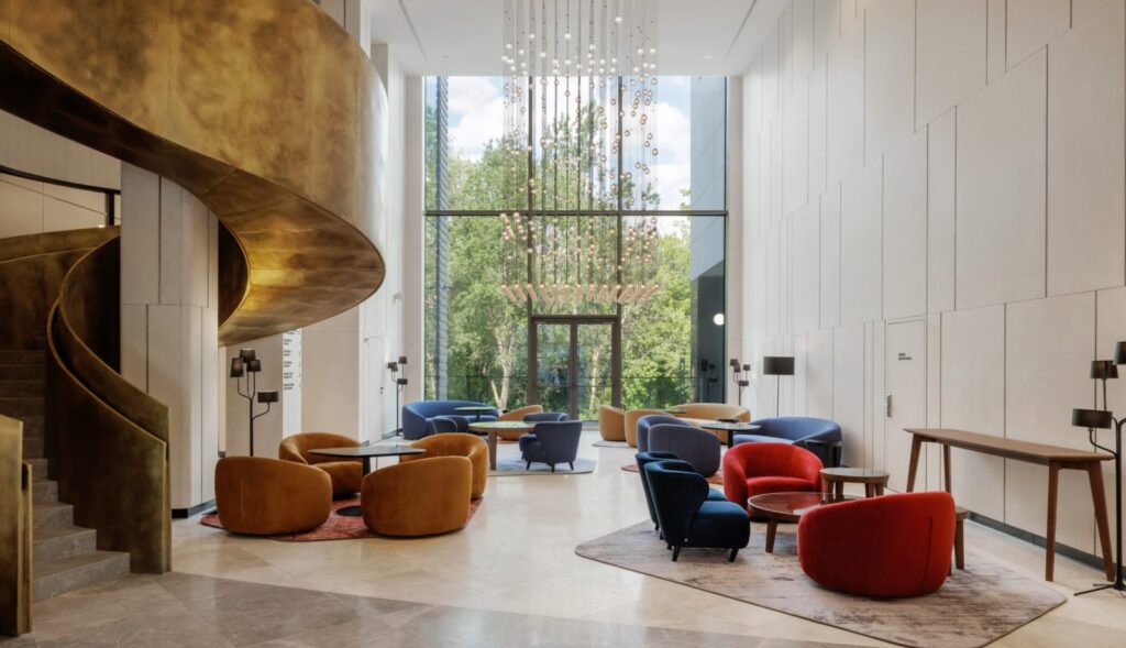 Radisson Hotel Group Leads Sustainable Hospitality with Innovative Closed-Loop Recycling for Amenities 11 Radisson Blu Leninsky Prospect