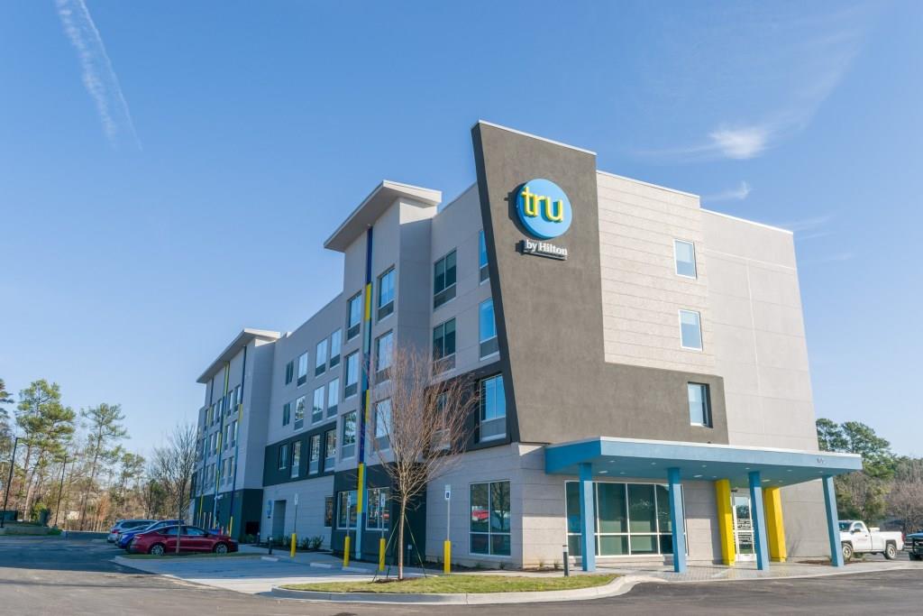 New Tru by Hilton Opens in Columbia