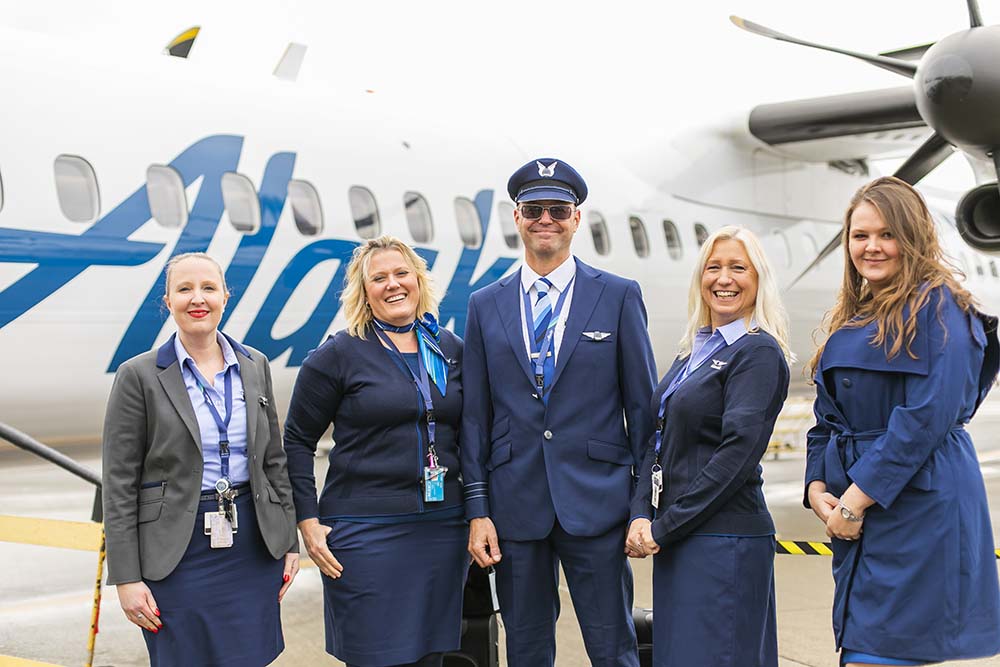 alaska airlines uniform