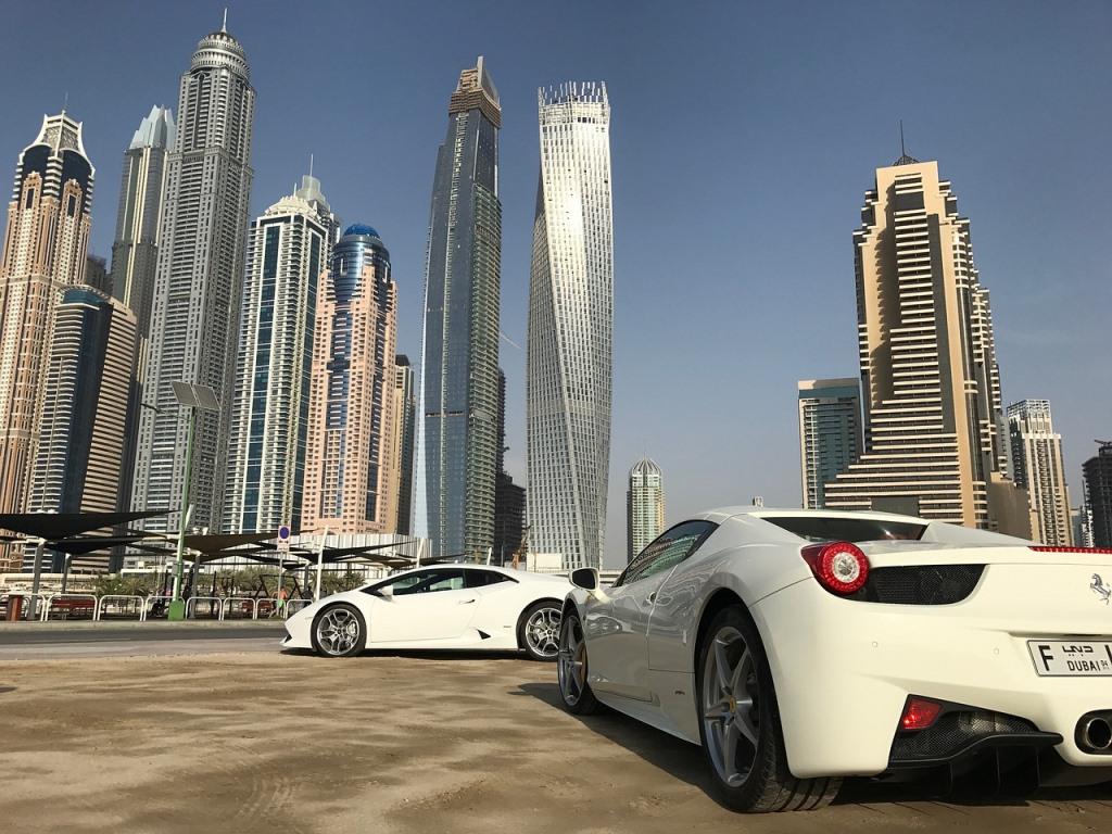 How You Can Rent a Luxury Car for Your Holiday in Dubai