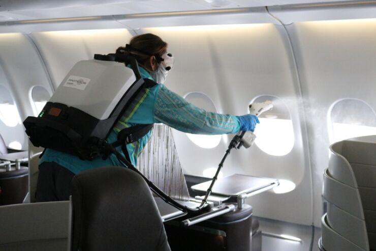 airlines cleaning
