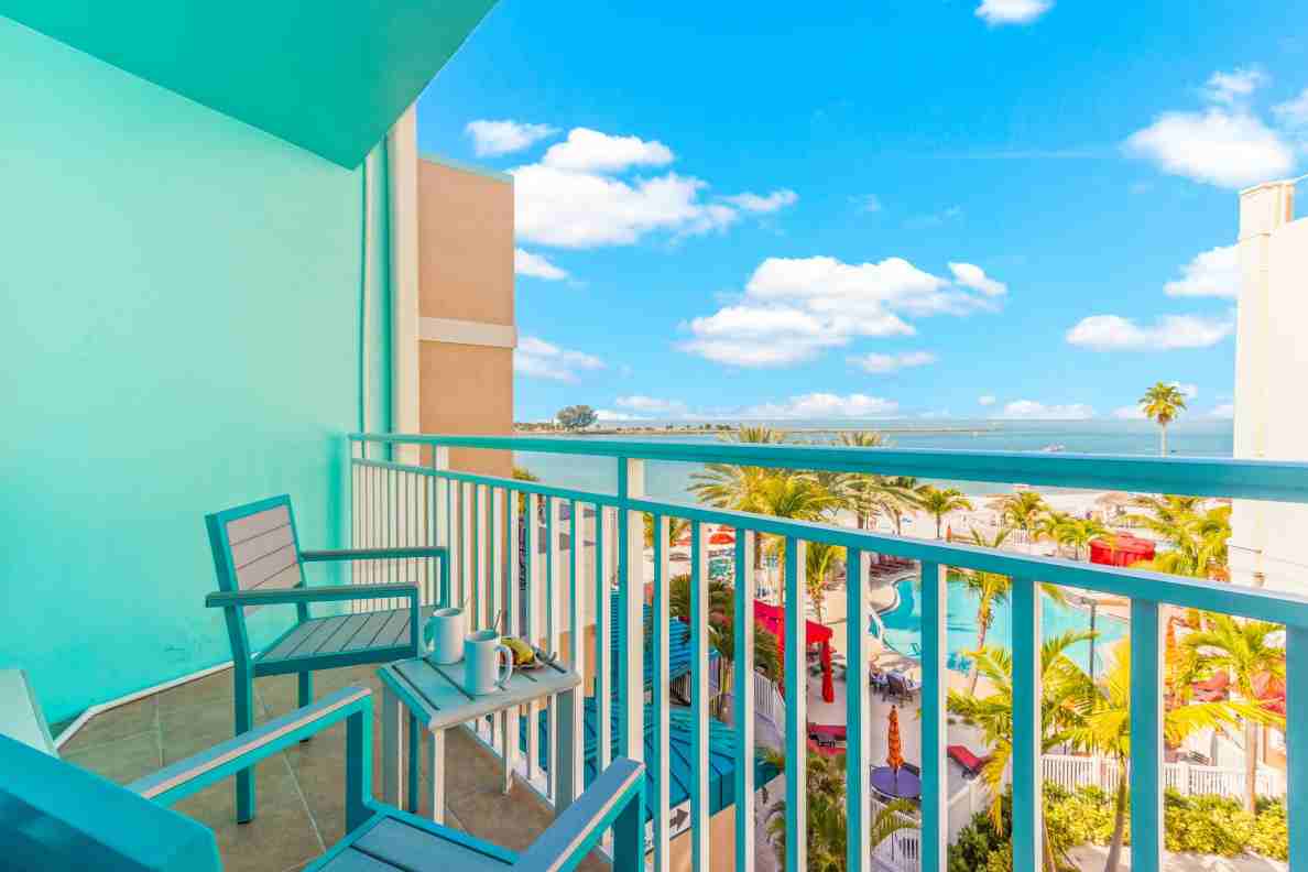 Winter the Dolphin’s Beach Club Joins Choice Hotels
