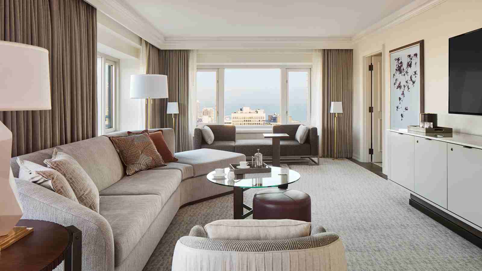 Four Seasons Chicago Opens After Renovation