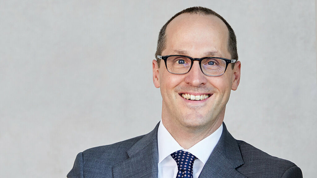 Dr. Stefan Kreuzpaintner New Head of Sales of Lufthansa Group