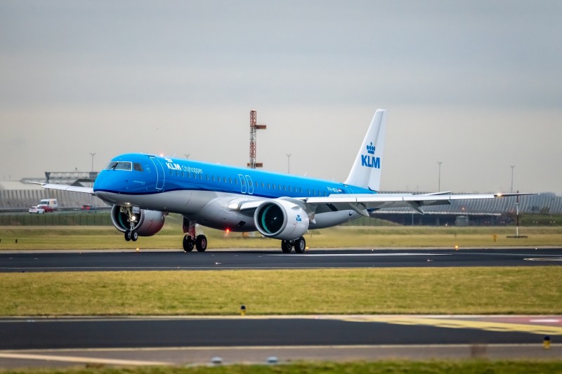 First KLM Cityhopper Embraer 195-E2 Touches Down at Schiphol