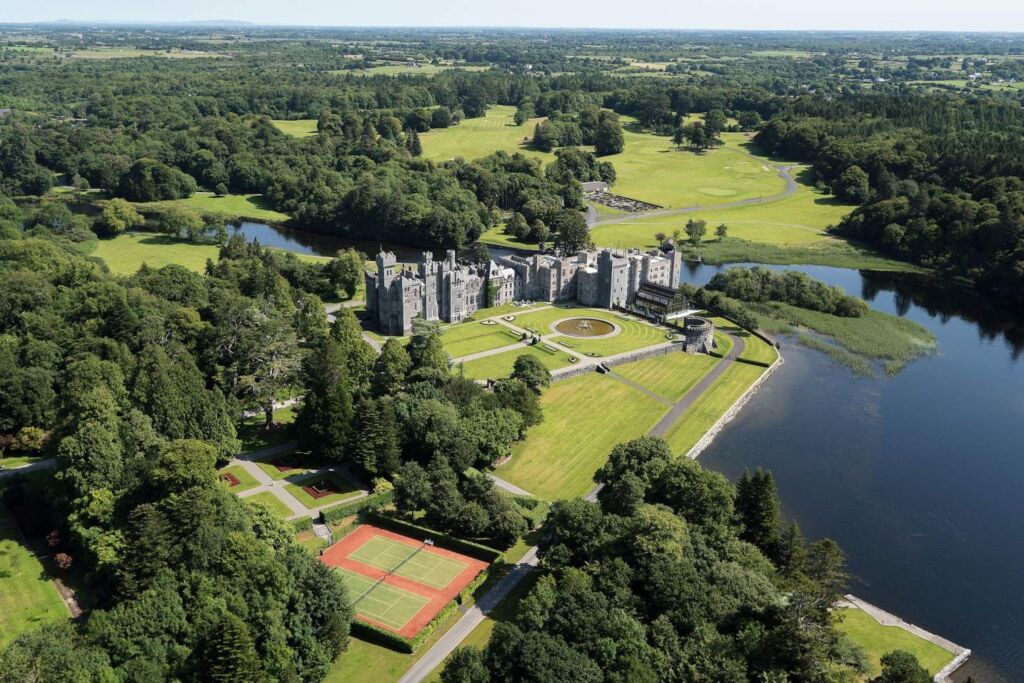 shford castle beyond green