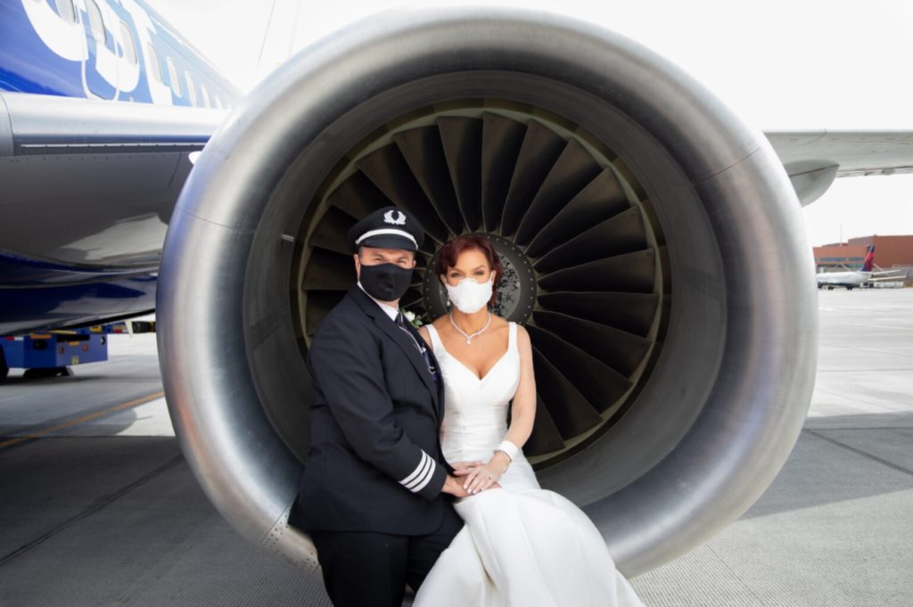 Southwest Pilot Gets Married Inflight