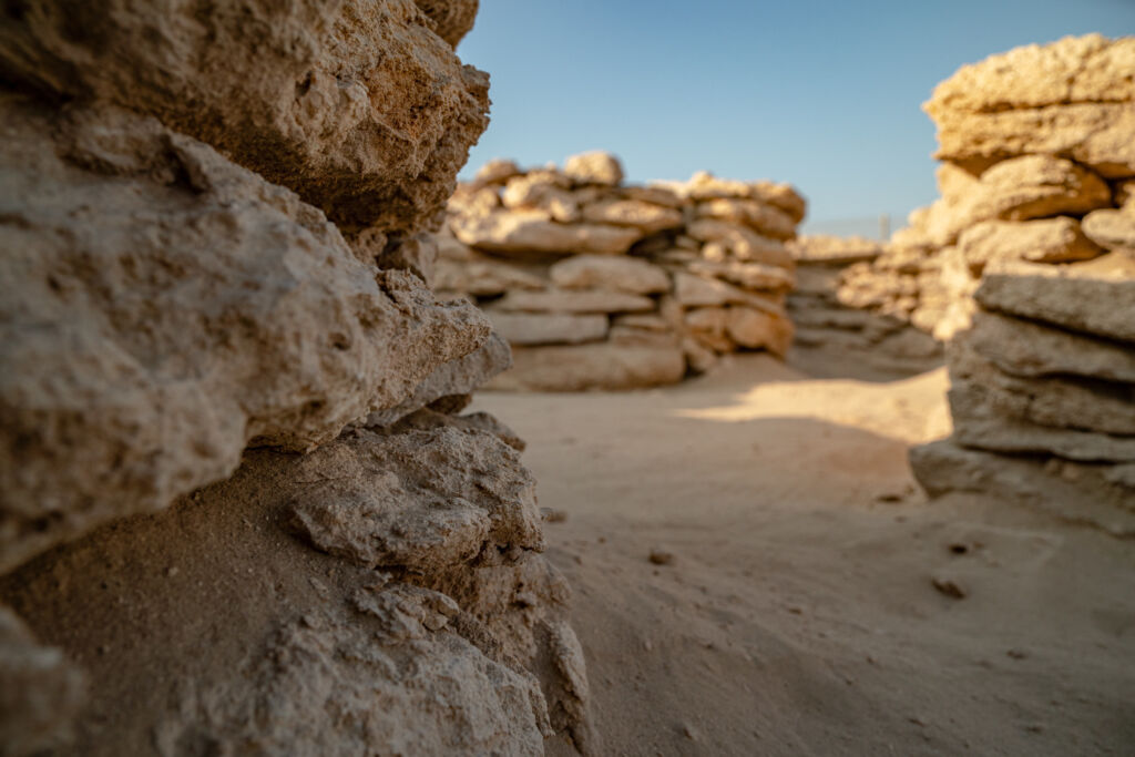 New Abu Dhabi Archaeological Discoveries Reveal 8,500 Year Old Buildings