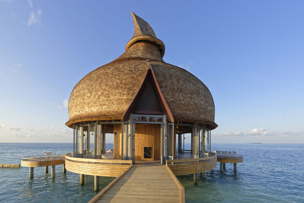 Outrigger Maldives Maafushivaru Resort Moodhu Grill