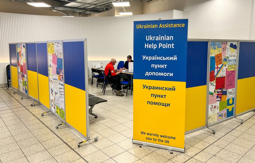 Warm Welcome for Ukrainian Refugees for Ukrainian Refugees at London Luton Airport