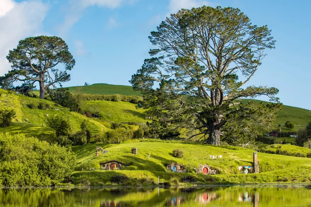 Airbnb Offers to Live in the Original House of the Hobbit From the Lord of the Rings