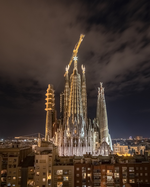 Two Towers of the Sagrada Familia Illuminates For the First Time