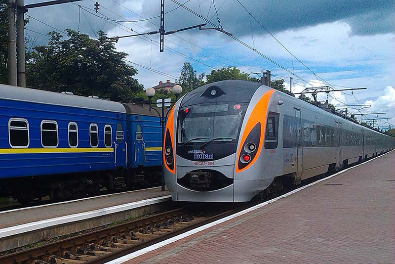 Ukrainian Railways Updated Information on Train Delays Due to Missile Attack