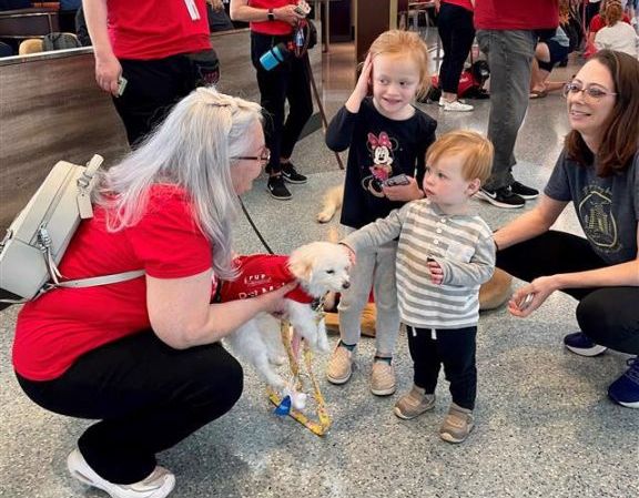 LAX Celebrated the Anniversary of the Pets Unstressing Passengers (PUPs) Program