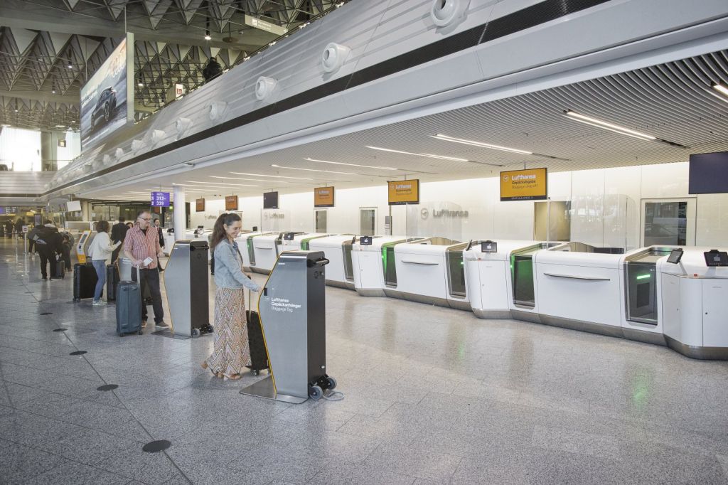 Baggage Drop-off Counters for Lufthansa Group