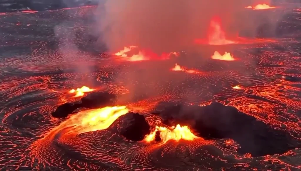 Massive Volcanic Eruption Begins on Hawaii’s Big Island, Kilauea Crater Engulfed in Lava