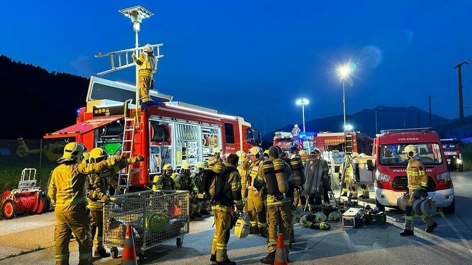 Train Fire Erupts in Austria with Passengers Aboard, Around 45 Injured