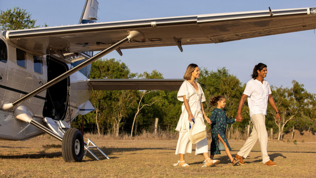 Four Seasons Resort Tamarindo Offers Semi-Private Flights 4 Four Seasons Resort Tamarindo