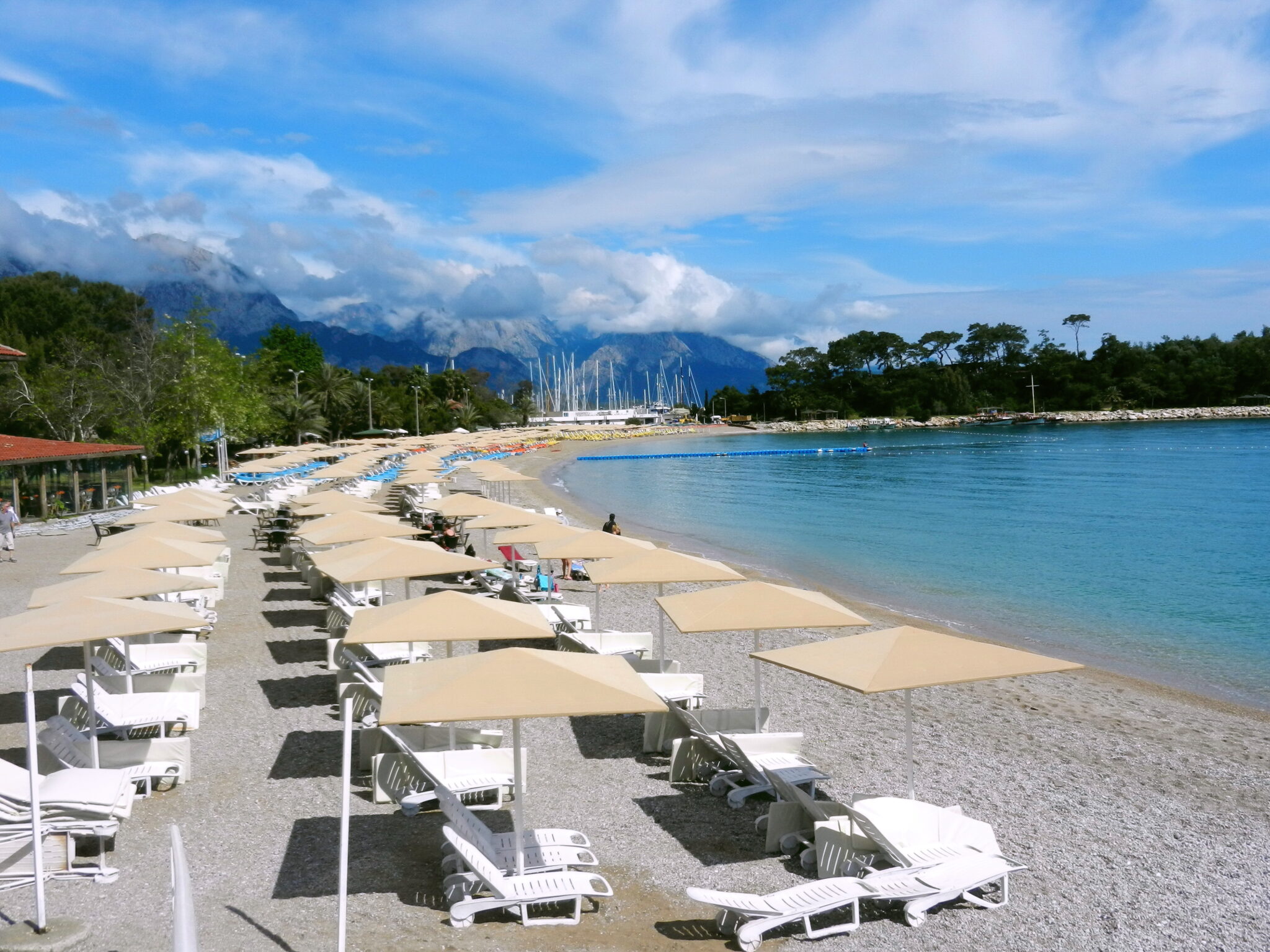 Massive Forest Fires Strike Popular Turkish Resort Kemer 1 Kemer