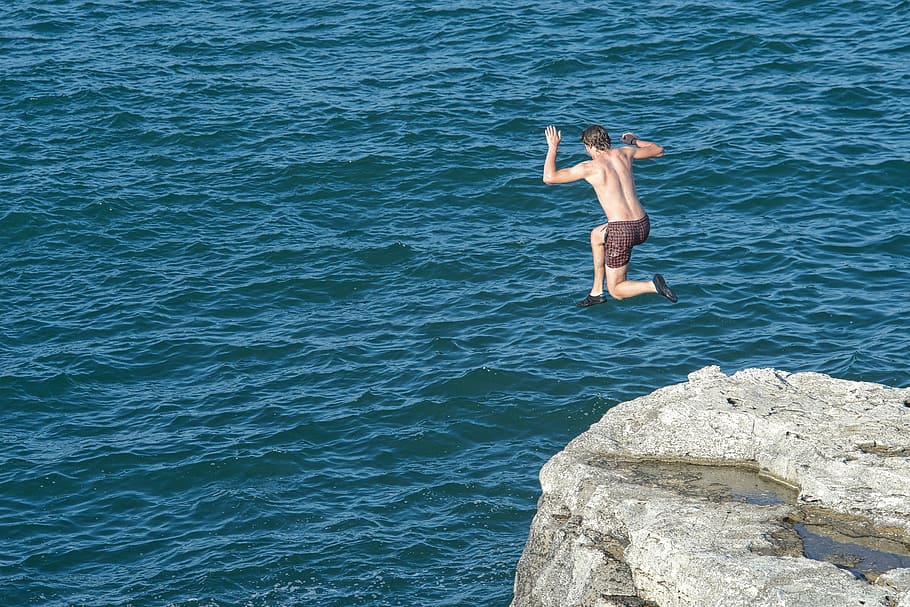 Pier Jumping