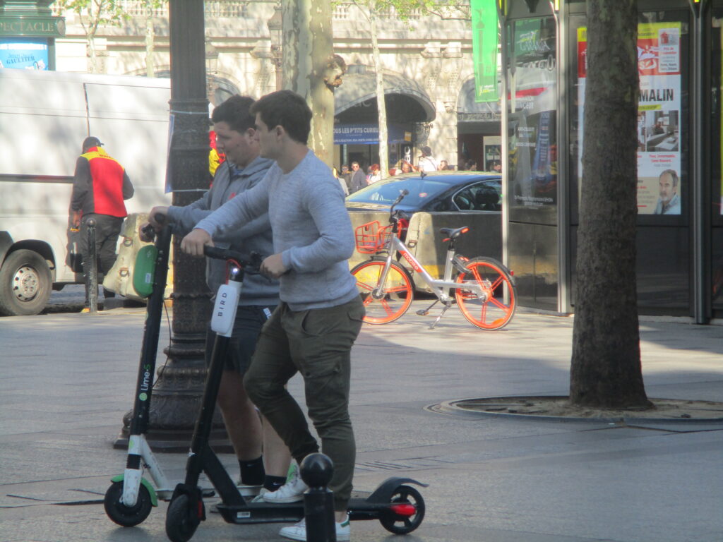 Paris to Ban Publicly Shared Scooters on 1st September 3 Scooters