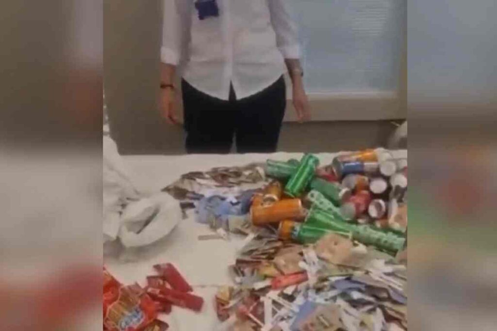Russian Tourists Stole 35 Kilograms of Food from a Turkish Hotel 4 russian tourists