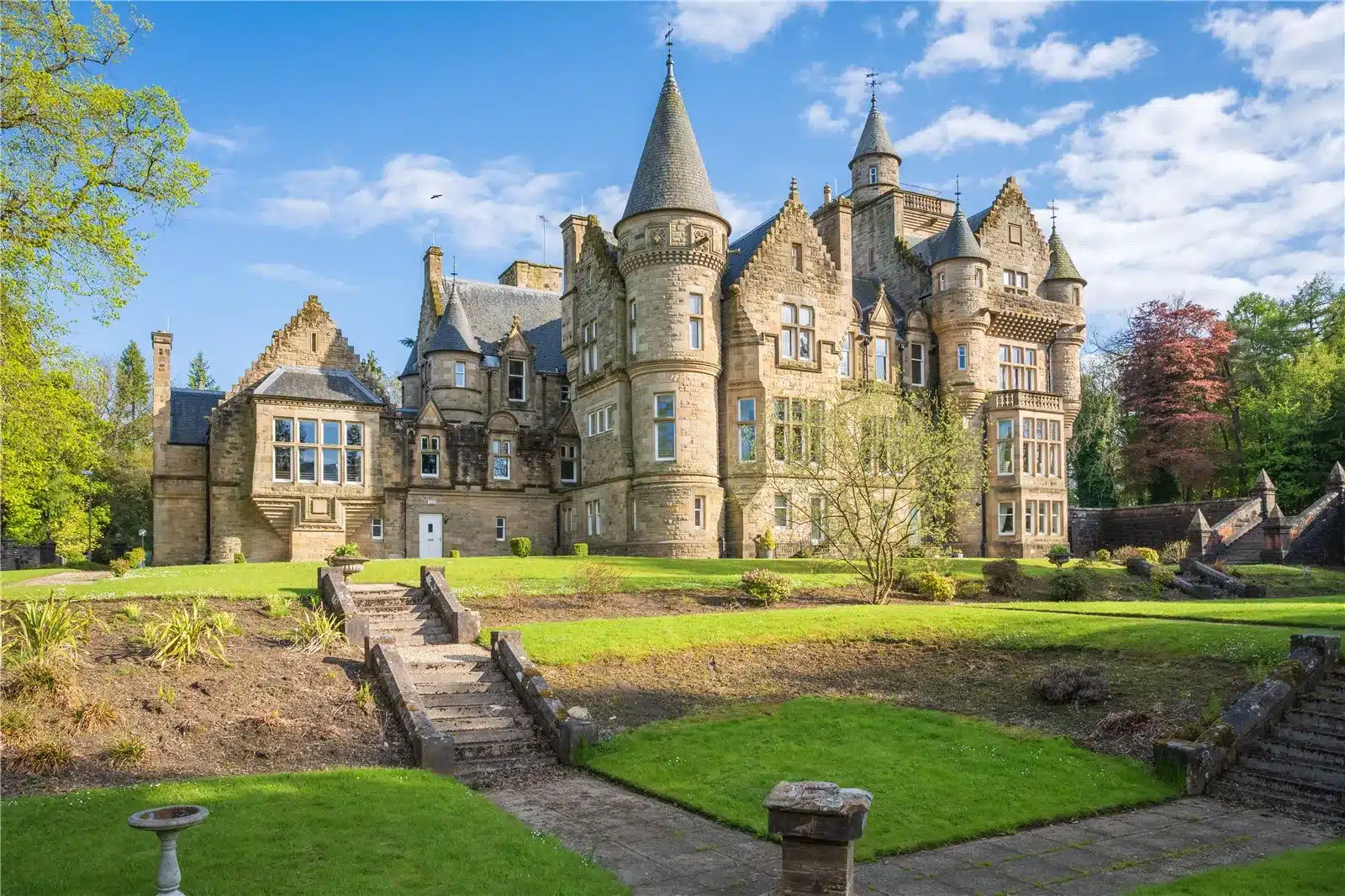 Heritage Travel: Rediscovering Europe's Rich Past with Airbnb's Historical Homes 1 heritage stays