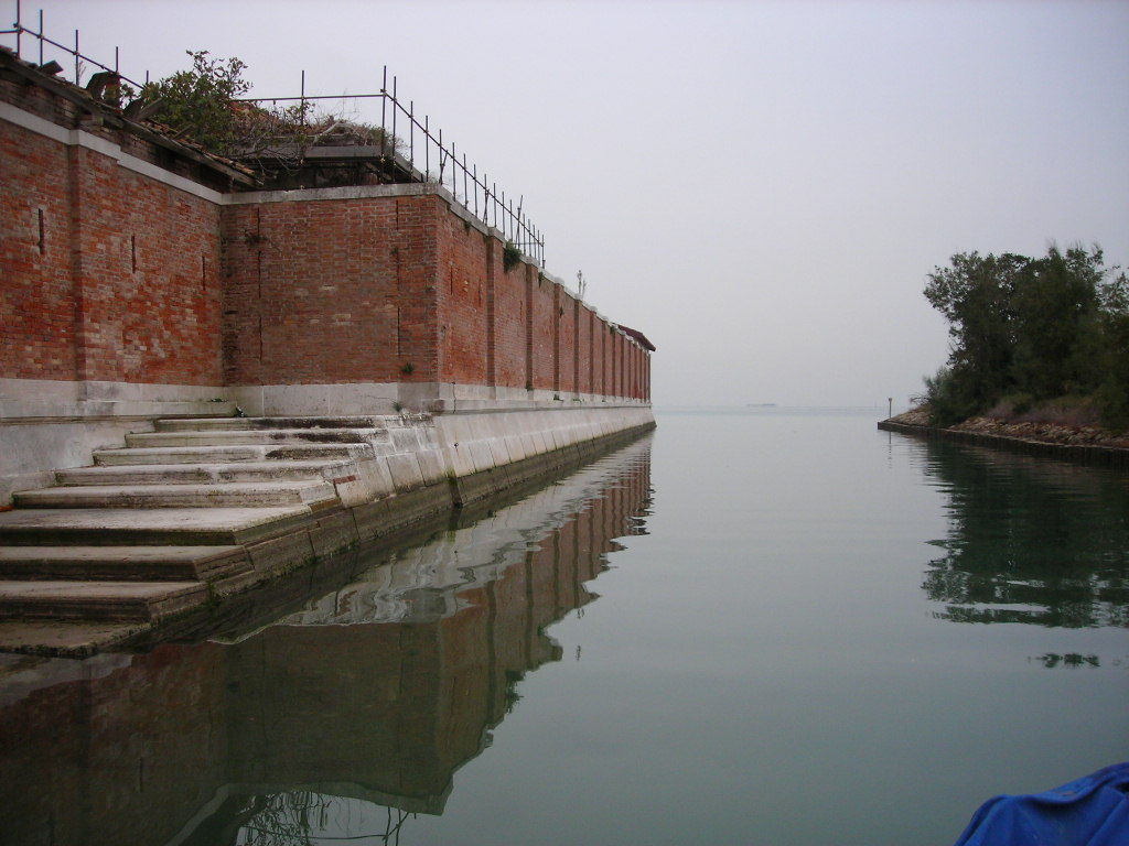 5 Places Famous for Its Paranormal Activity 4 Poveglia Island